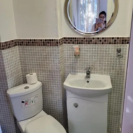 Haus Baron 1 Neckarau Pensión 3*