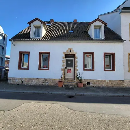 Haus Baron 1 Neckarau