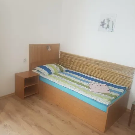 Haus Baron 1 Neckarau * Mannheim