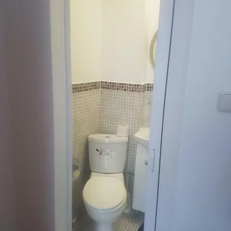 Pensión Haus Baron 1 Neckarau 3*