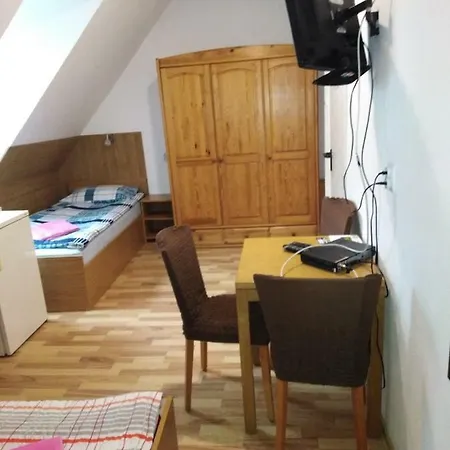 Pensión Haus Baron 1 Neckarau