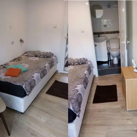 Haus Baron 1 Neckarau Guest house