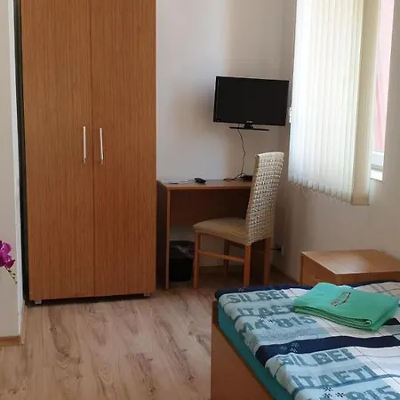 Pensión Haus Baron 1 Neckarau Mannheim