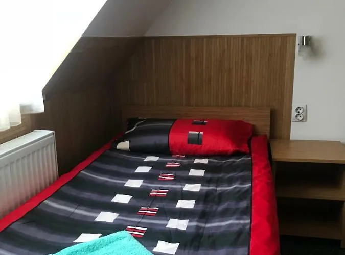 Haus Baron 1 Neckarau 3* 만하임