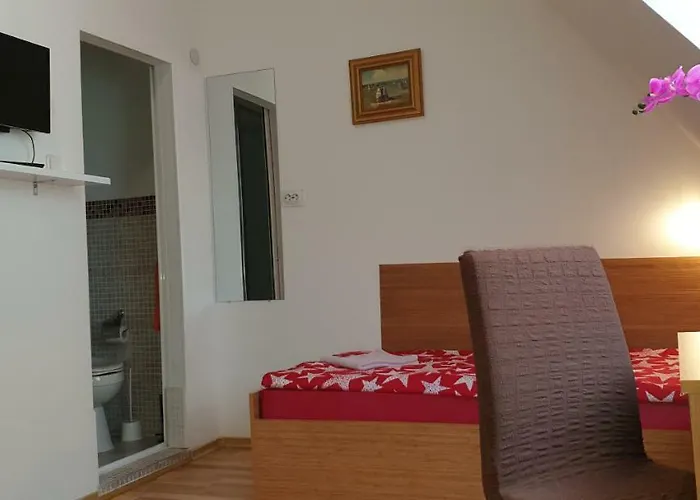 게스트하우스 Haus Baron 1 Neckarau