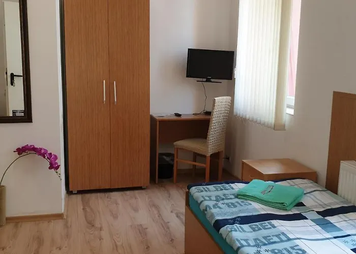 Pensjonat Haus Baron 1 Neckarau Mannheim